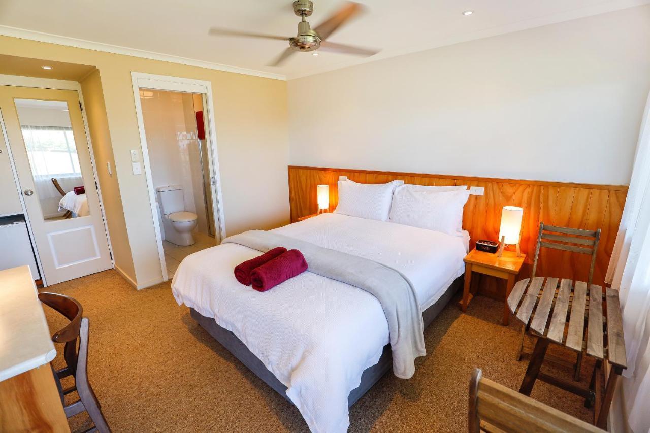 Seaview Norfolk Island Hotel Burnt Pine Bagian luar foto